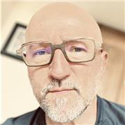 Professeur natif de français, enseignant de français langue étrangère et d’anglais